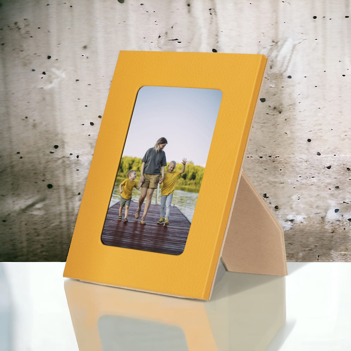 Leather Desktop Photo Frame 22x17cm frame for 15x10cm photos (8.6x6.6inch frame for 5.9x3.9inch photos)